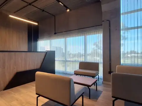 OFICINA EN ALQUILER TOTALMENTE EQUIPADA PARQUE EMPRESARIAL AEROPUERTO