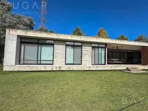 Venta I Importante Casa Estilo Moderno - Barrio Privado Sausalito / Pilar