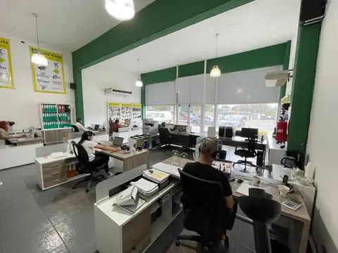 Local en Venta 15 años