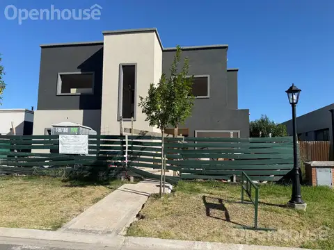 IMPECABLE Casa DE 6 AMBIENTES en  BARRIO SAN PABLO! POSIBILIDAD DE FINANCIACIÓN