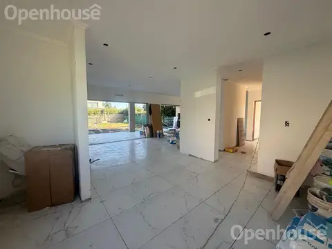 IMPECABLE Casa DE 6 AMBIENTES en  BARRIO SAN PABLO! POSIBILIDAD DE FINANCIACIÓN