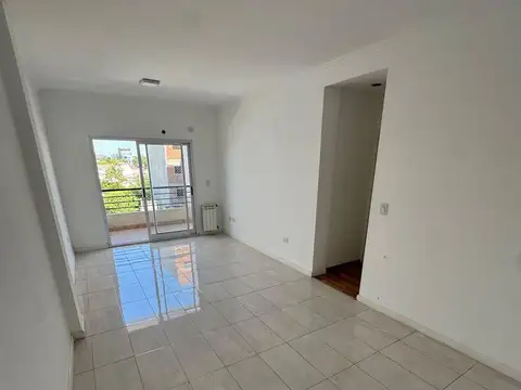 VENTA DEPARTAMENTO 3 AMBIENTES C/ COCHERA LANUS