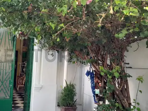Departamento en Venta en Villa del Parque, USD 170.000