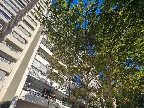 Oroño 100, Piso 9