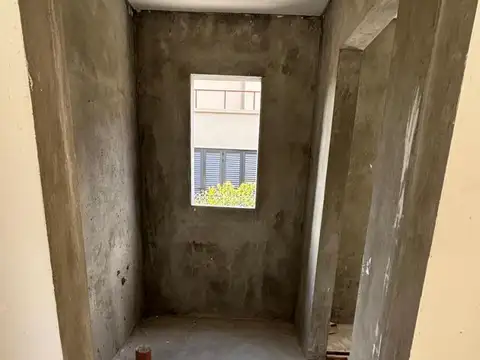 hermosa casa a estrenar en Haras del sol sobre 1620 m2 lote