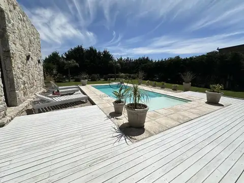 Casa en Venta en Mar Del Plata, USD 390.000