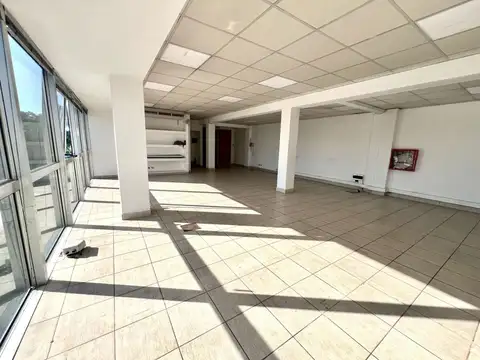 Oficina en Alquiler en Martinez Fleming / Panamericana, $ 2.500.000