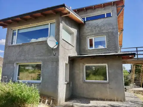 Casa en Alquiler de 3 dormitorios
