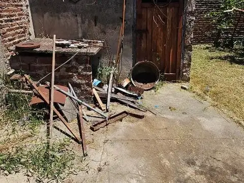 Casa 3 ambientes con 1 baño
