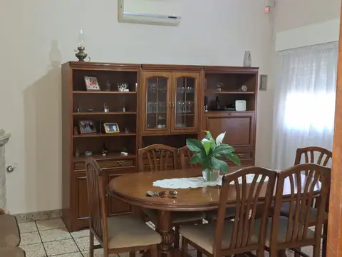 Casa en Venta en Temperley, USD 140.000