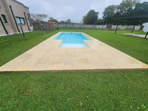 Casa 5 ambientes con 3 baños