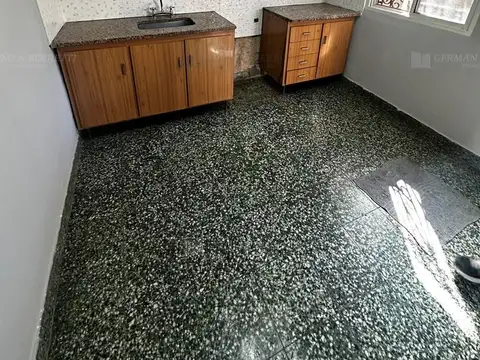 Casa en Alquiler en Lanus, $ 650.000