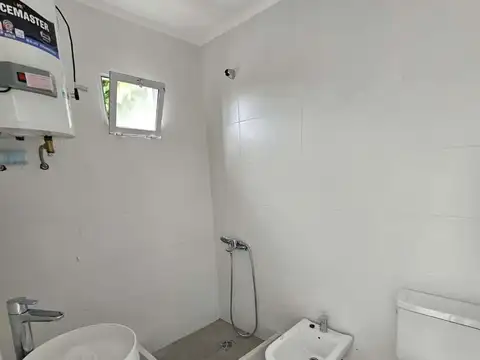 Depto Tipo Casa Monoambiente con 1 baño