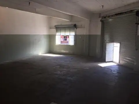 OPORTUNIDAD LOCAL COMERCIAL 70M2 ESCUCHA OFERTA