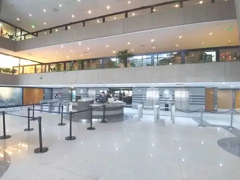 Alquiler Oficina World Trade Center – Centro / Monserrat