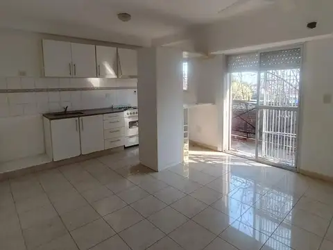 Departamento en Venta en San Fernando Vias  /  Centro, USD 80.000