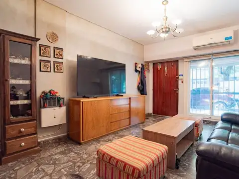 Depto Tipo Casa 3 ambientes con 1 baño