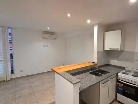 Alquiler Departamento de un ambiente en Lomas de Zamora