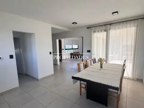 Casa en Venta 1 año