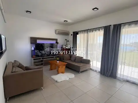 Casa en Venta en Pilar Del Este - Santa Elisa, USD 180.000