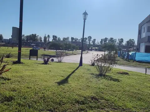 Terreno en Venta en Pilar Del Este - Santa Elisa, USD 21.000