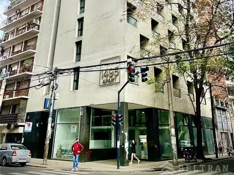 Mendoza esq Paraguay. Amueblado y Equipado.