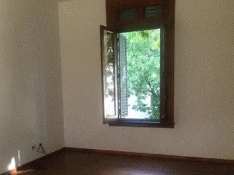 48 300, Piso 1