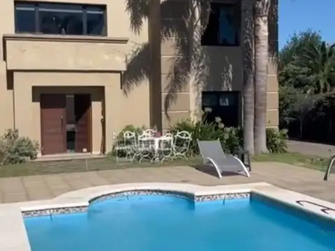 VENTA -  CASA QUINTA 450M2 Y 1000M2 DE LOTE
