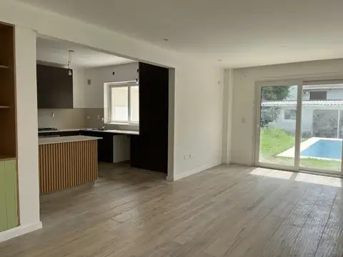 Vta Casa "a Nuevo" 3 dorm-jardín-pileta-385m2 lote