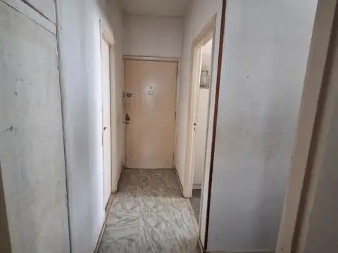 Vta Urgente depto 2 Amb bcon lavadero Constitucion