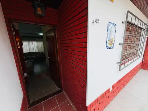 Depto Tipo Casa en Venta con 1 cocheras