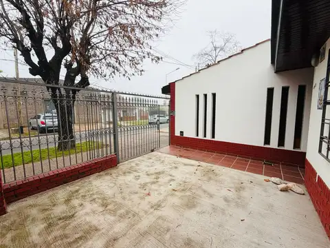 Depto Tipo Casa 5 ambientes con 1 baño