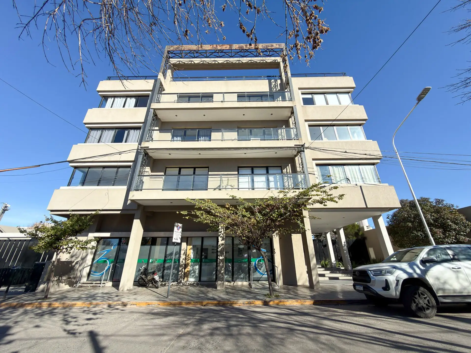 Departamento 3 ambientes en venta en San Lorenzo, 90m²