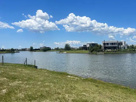 Terreno en Venta en San Sebastián, USD 89.000