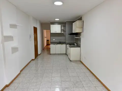 Valle 783 , Piso PB
