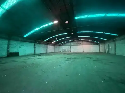 Oroño 3657 , Piso 0