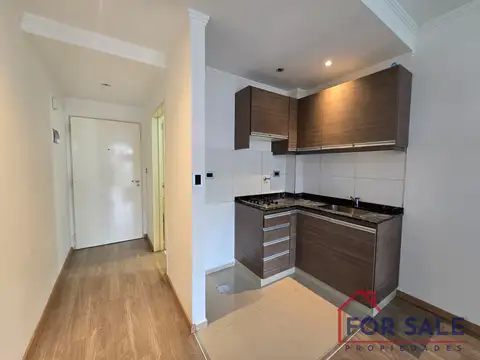 Departamento en Alquiler en Monte Castro, $ 600.000