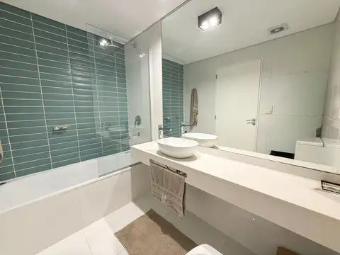 Departamento 5 ambientes con 2 baños