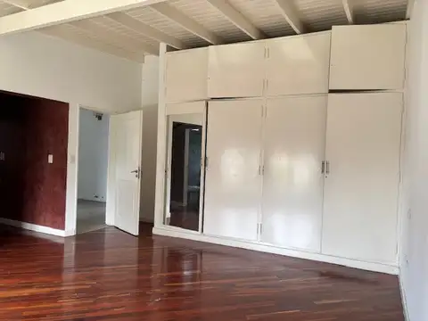 Casa en Alquiler en Ramos Mejia, $ 1.600.000