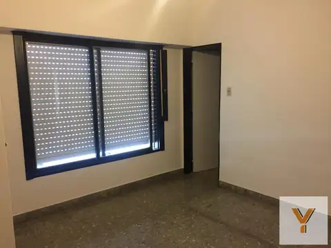 Departamento 11 ambientes con 5 baños