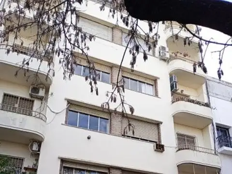 Avenida Carlos Calvo 1200, Piso 4
