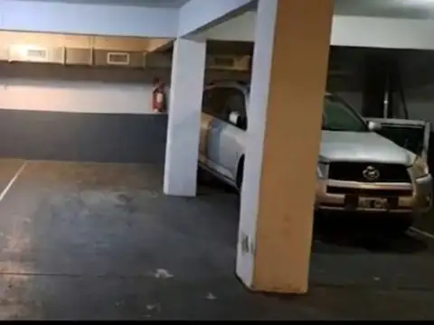 Cochera en Guevara 1600