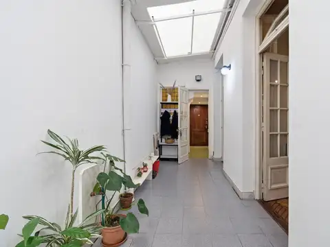 Depto Tipo Casa 5 ambientes con 2 baños