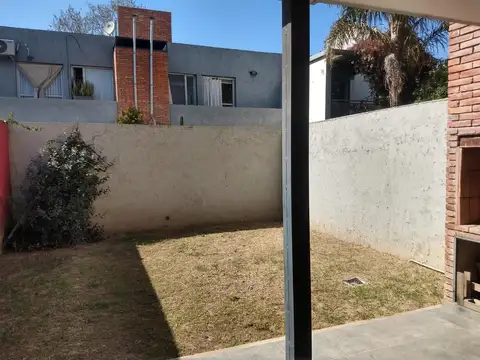 Casa en Alquiler de 3 dormitorios