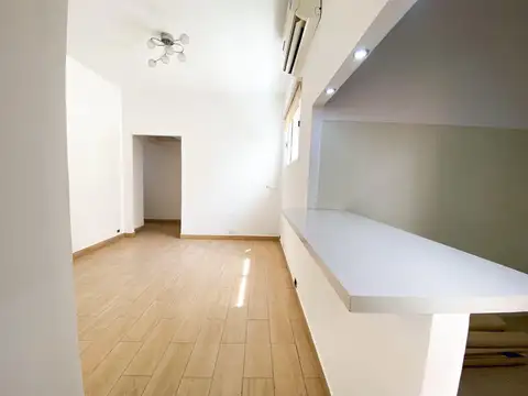 Depto Tipo Casa 3 ambientes con 1 baño