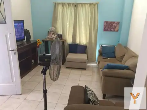 Depto Tipo Casa en Venta de 3 ambientes