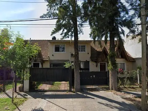 Casa en venta - 3 Dormitorios 2 Baños - 150Mts2 - Ituzaingó