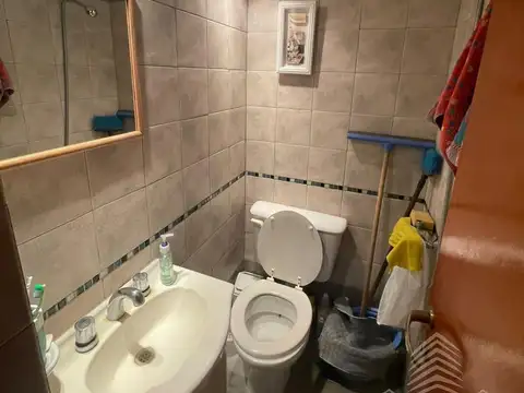Depto Tipo Casa en Venta 40 años