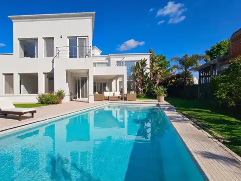 Casa en Alquiler de 3 dormitorios
