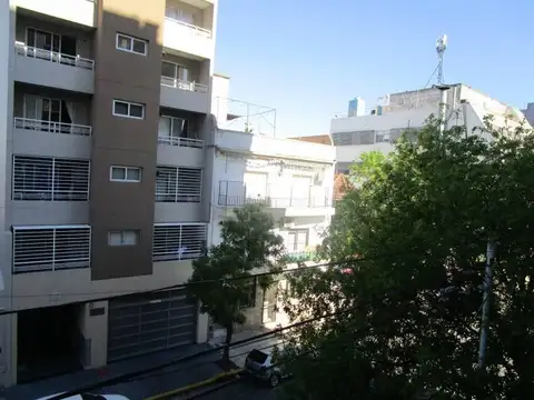 Departamento en Alquiler en Villa del Parque, $ 670.000